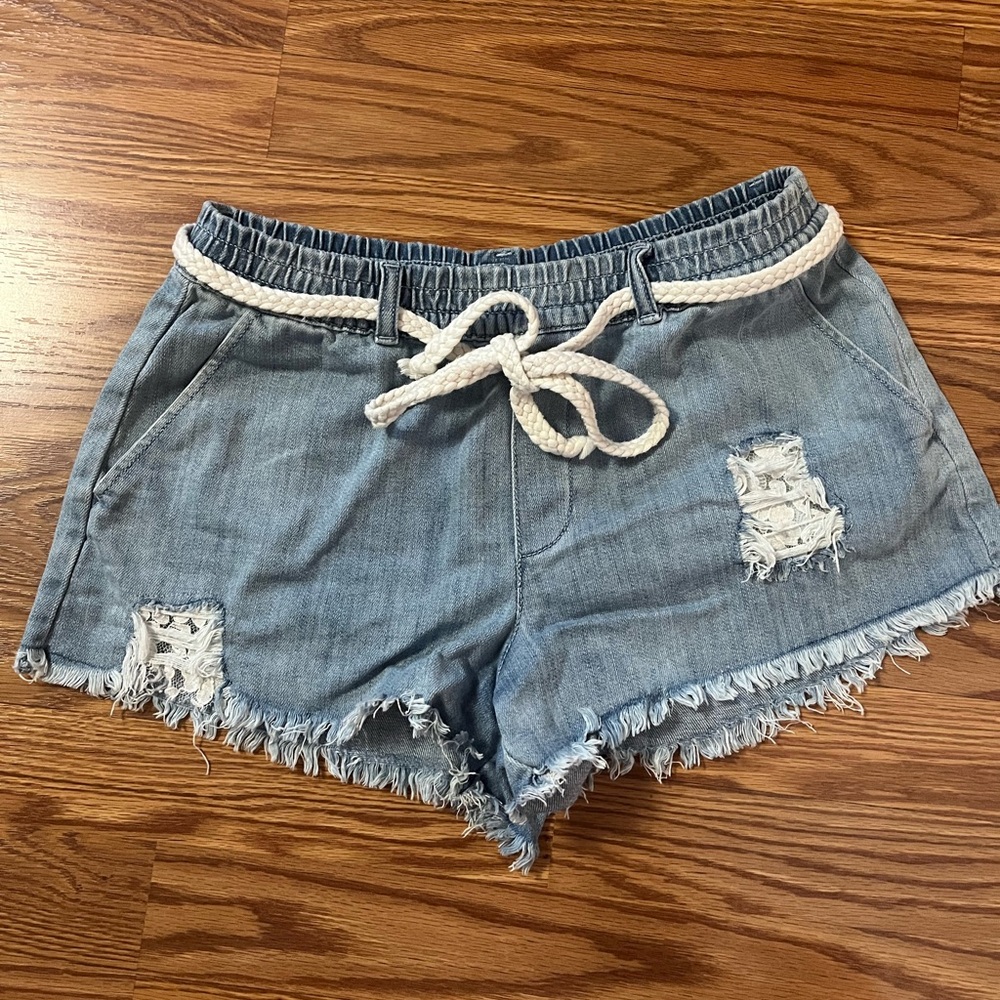 Aerie Light Blue Distressed Jean Shorts with Rope Belt